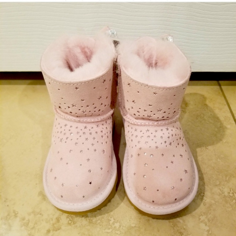 COPY - Pink ugg boots (toddlers)